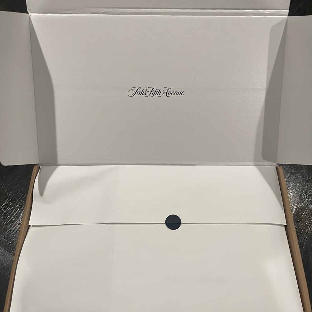Used once Chloe x Moon Boots in box